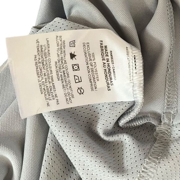 Nike Light Gray Athletic Jersey - Picture 3 of 3